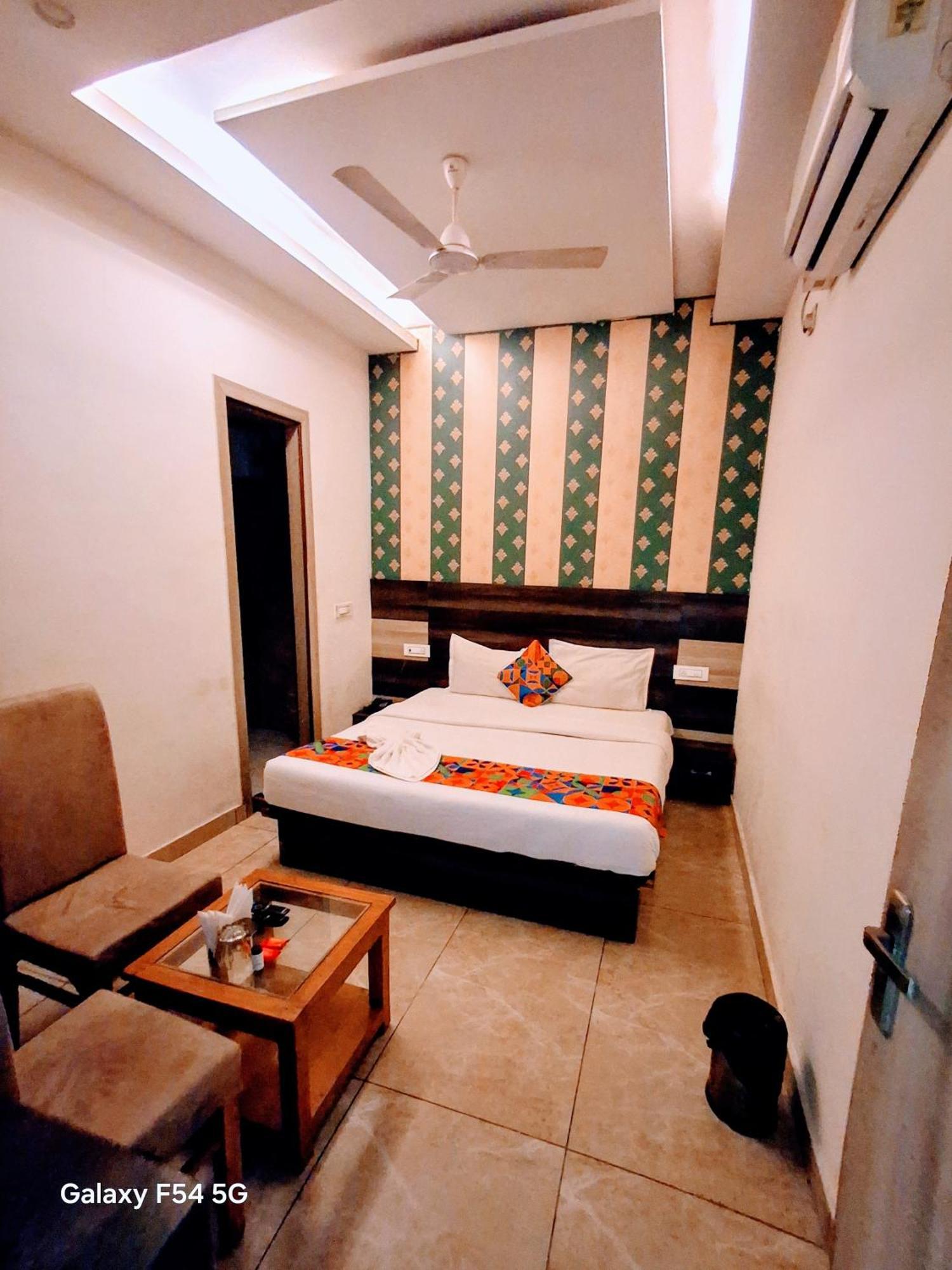 Hotel Welcome Residency Zirakpur Dış mekan fotoğraf